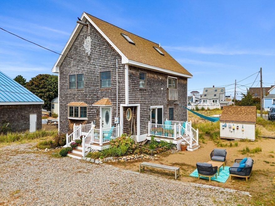 8 Harbor St, Newburyport, MA 01950 - photo 1