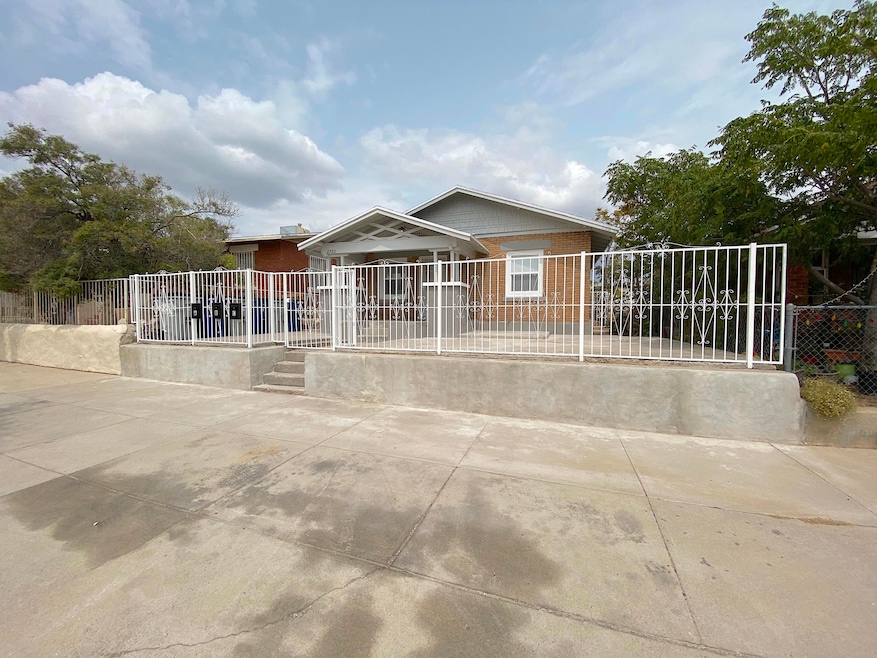 2723 Sacramento Ave unit C, El Paso, TX 79930 - photo 1