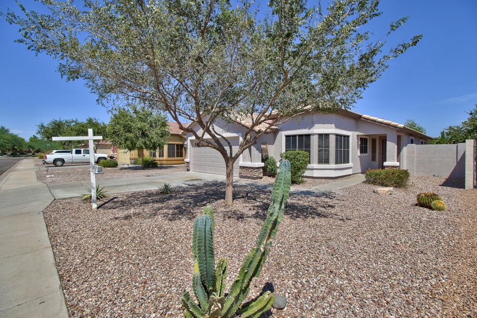 Front_of_Home_2