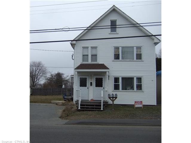 60 Clark Ln unit 2nd f, Waterford, CT 06385 - photo 1