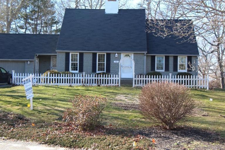32 Seabreeze Dr, Bourne, MA 2532 - photo 1