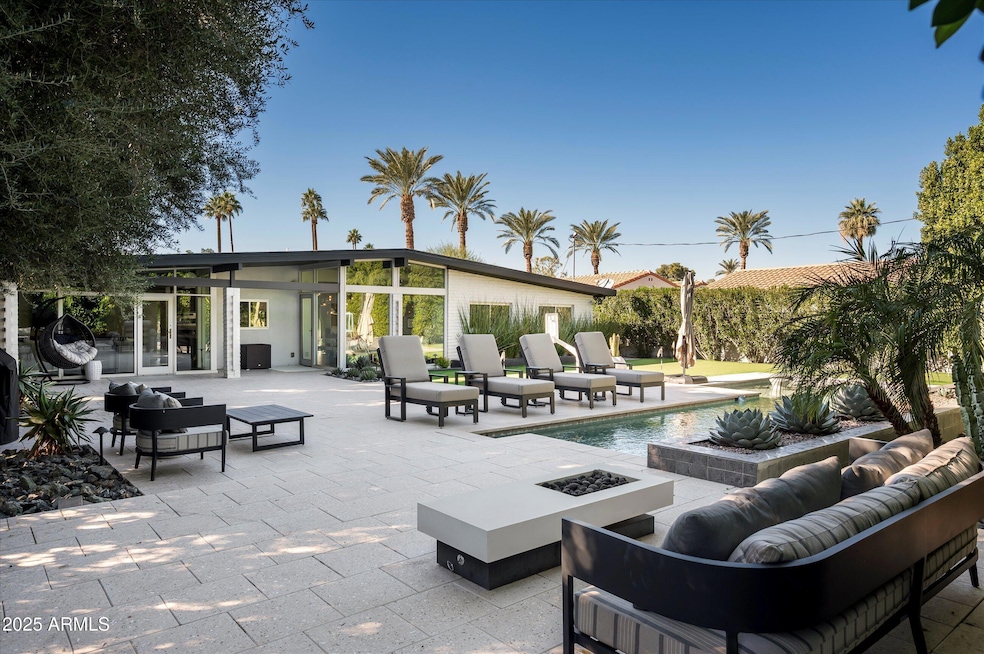 3127 N 60th St, Phoenix, AZ 85018 - photo 1