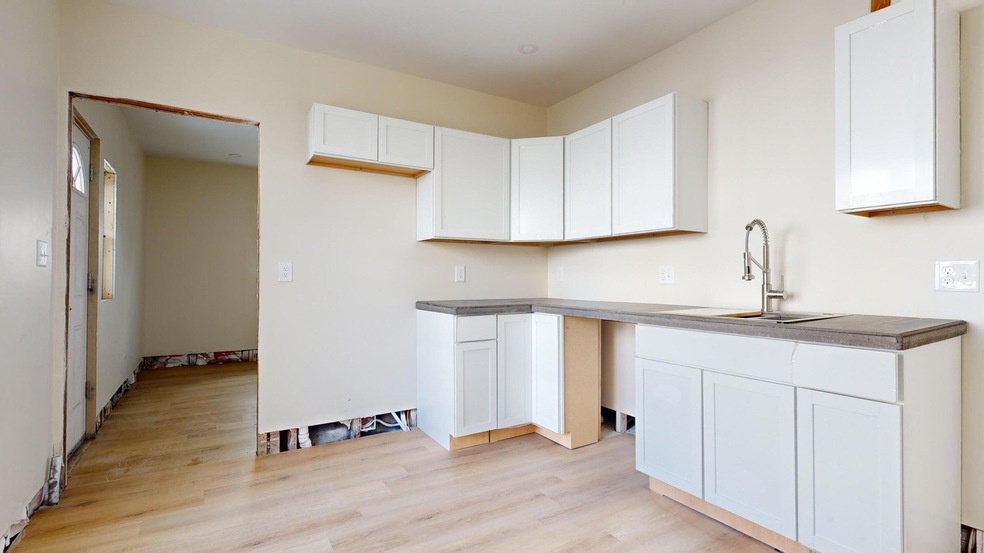 17 King St, Biddeford, ME 04005 - photo 1