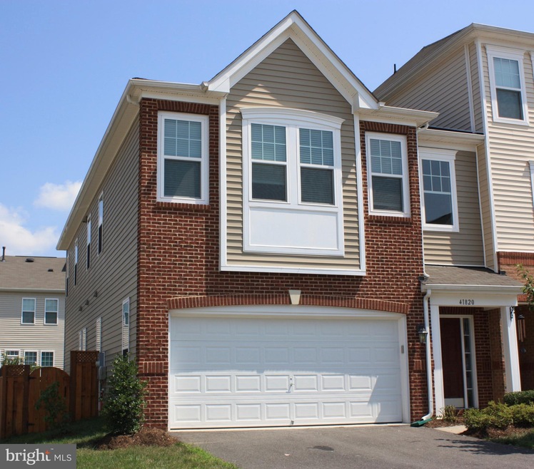 41820 Apatite Square, Stone Ridge, VA 20105 - photo 1