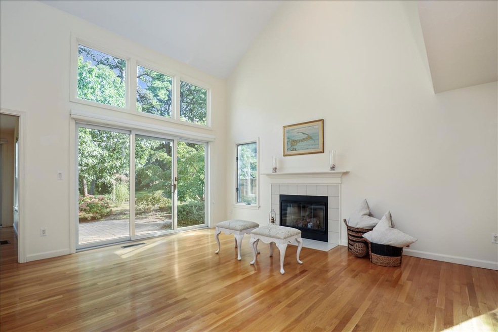 20 Kates Path Living Room 1