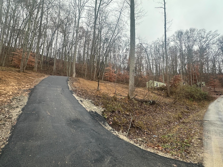 137  Lot 54 Yellowstone Dr unit Lot 54, East Bernstadt, KY 40729 - photo 1