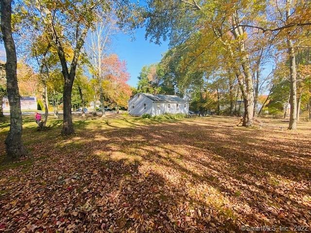 11 Winthrop Dr, Moosup, CT 06354 - photo 1