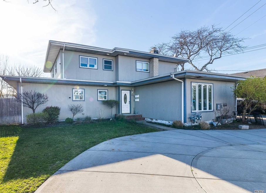 166 Suffolk Rd, Island Park, NY 11558 - photo 1