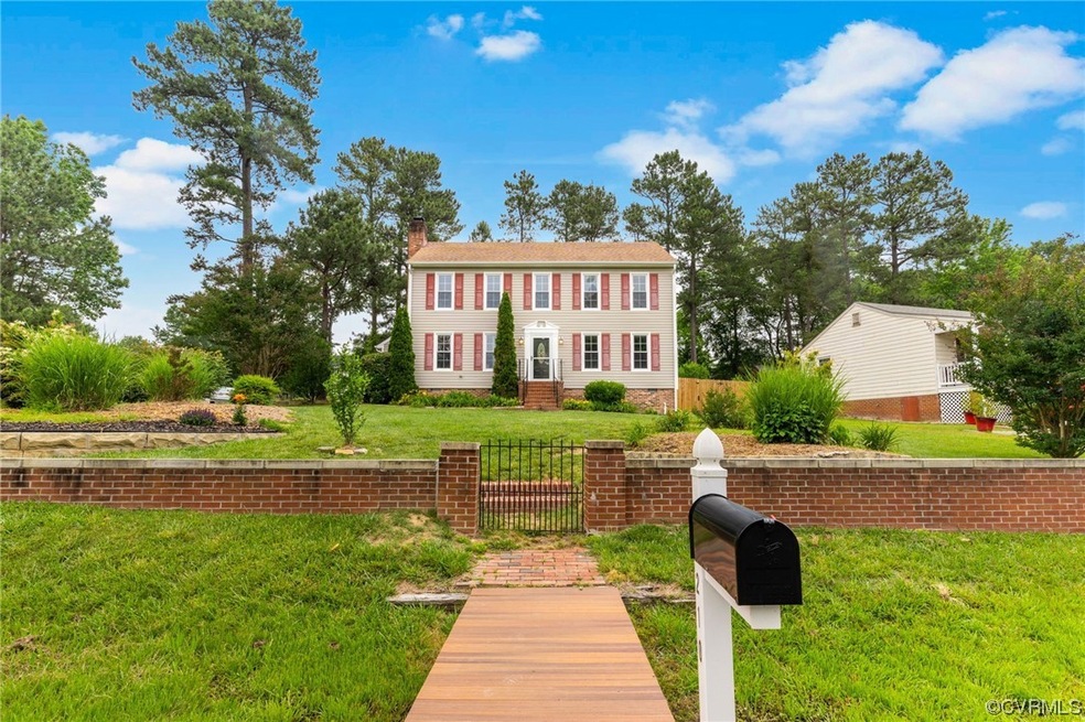 13210 Echo Ridge Dr, Midlothian, VA 23112 - photo 1