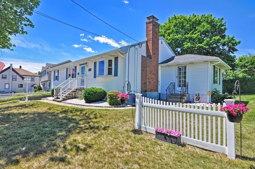 14 Union St, Milford, MA 01757 - photo 1