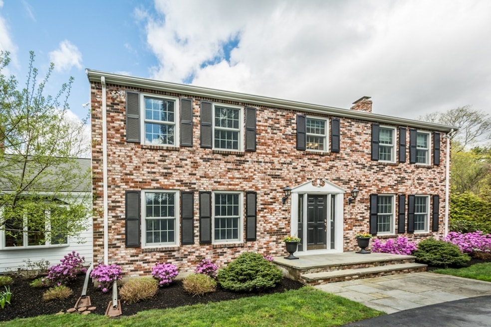 154 Alfred Rd, Milton, MA 02186 - photo 1