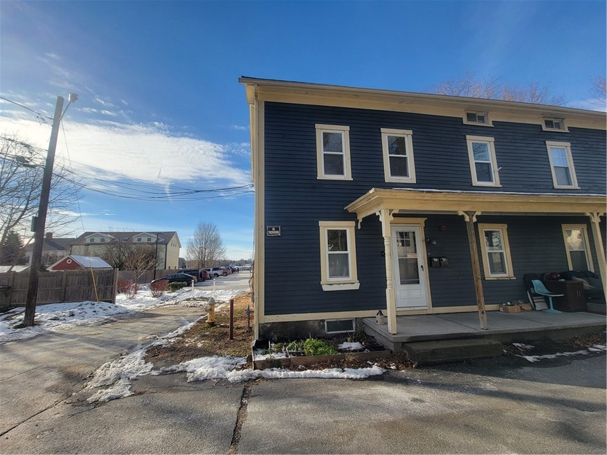 19 Sisson St unit A, Warren, RI 02885 - photo 1