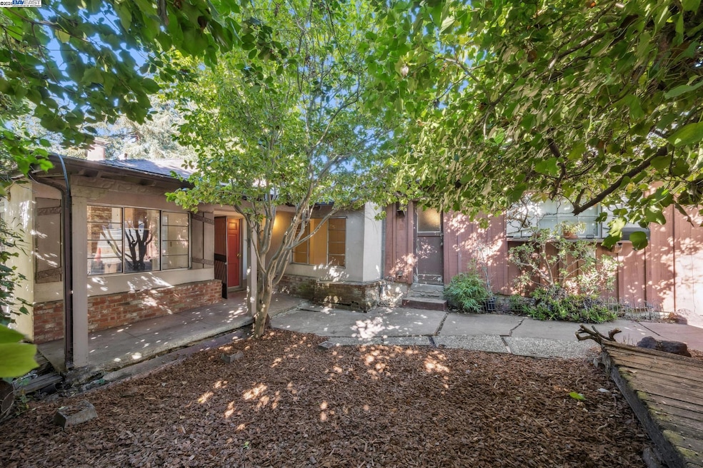 1098 Euclid Ave, Berkeley, CA 94708 - photo 1