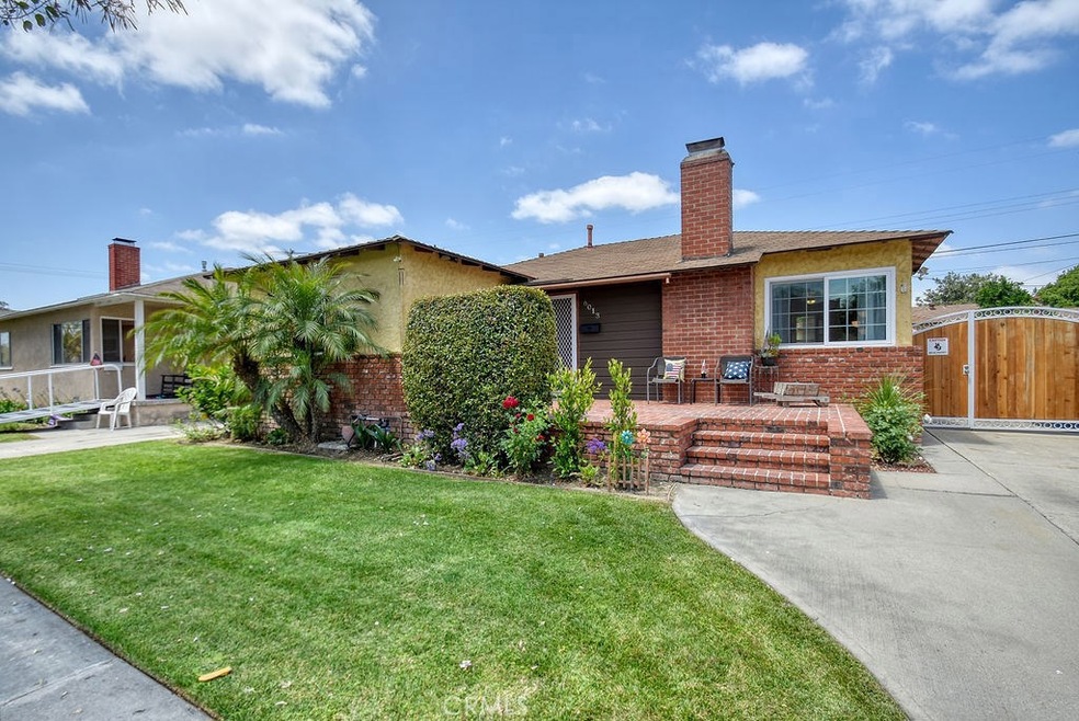 6013 Oliva Ave, Lakewood, CA 90712 - photo 1
