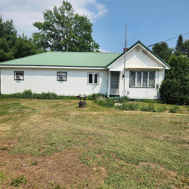 For Sale $380,000 • Co-Listing Agent