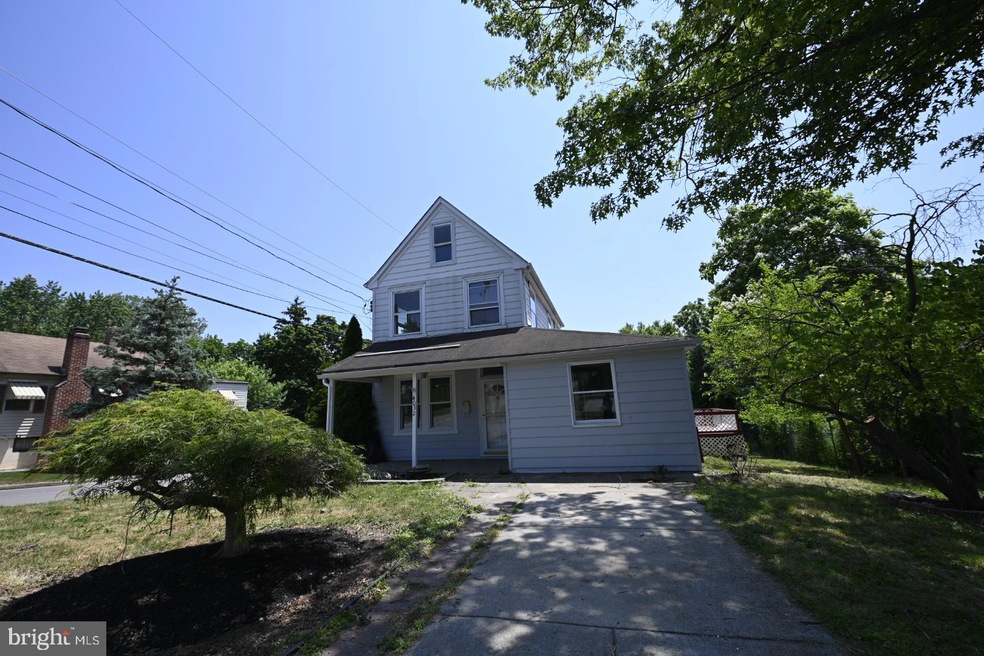 4032 Center Ave, Lafayette Hill, PA 19444 - photo 1