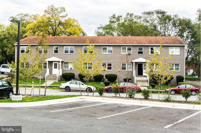 1700 Roberts St unit 5,7, Winchester, VA 22601 - photo 1