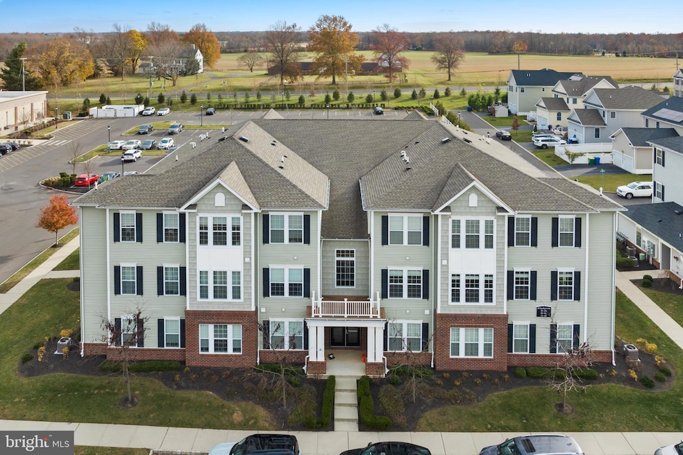 30 Foulkes Ln unit 23, Chesterfield, NJ 08515 - photo 1