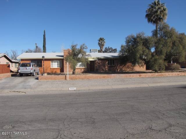 5247 E 7th St, Tucson, AZ 85711 - photo 1
