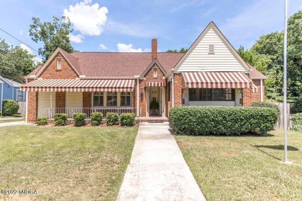 3745 Avon Rd 5