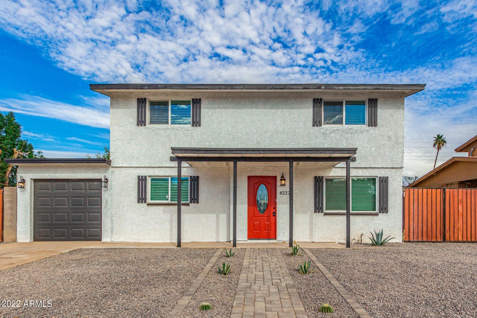 8222 W Whitton Ave, Phoenix, AZ 85033 - photo 1