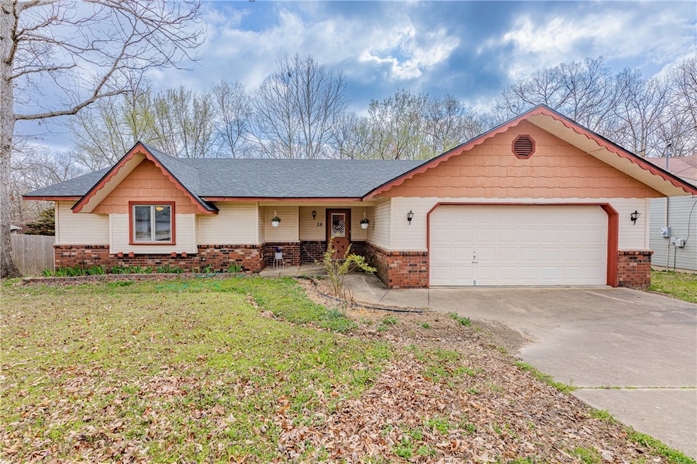 28 Dulverton Dr, Bella Vista, AR 72715 - photo 1
