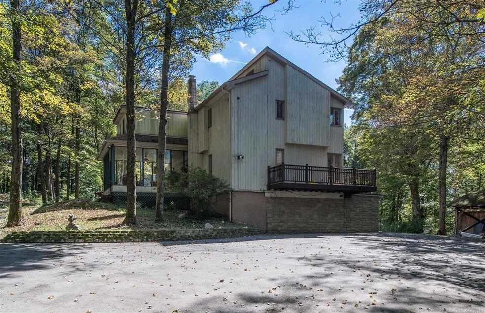 173 Spruce Ln, Clinton Corners, NY 12514 - photo 1