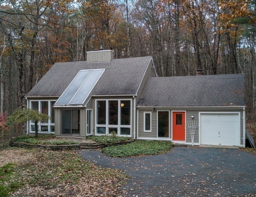 202 N Valley Rd, Pelham, MA 01002 - photo 1