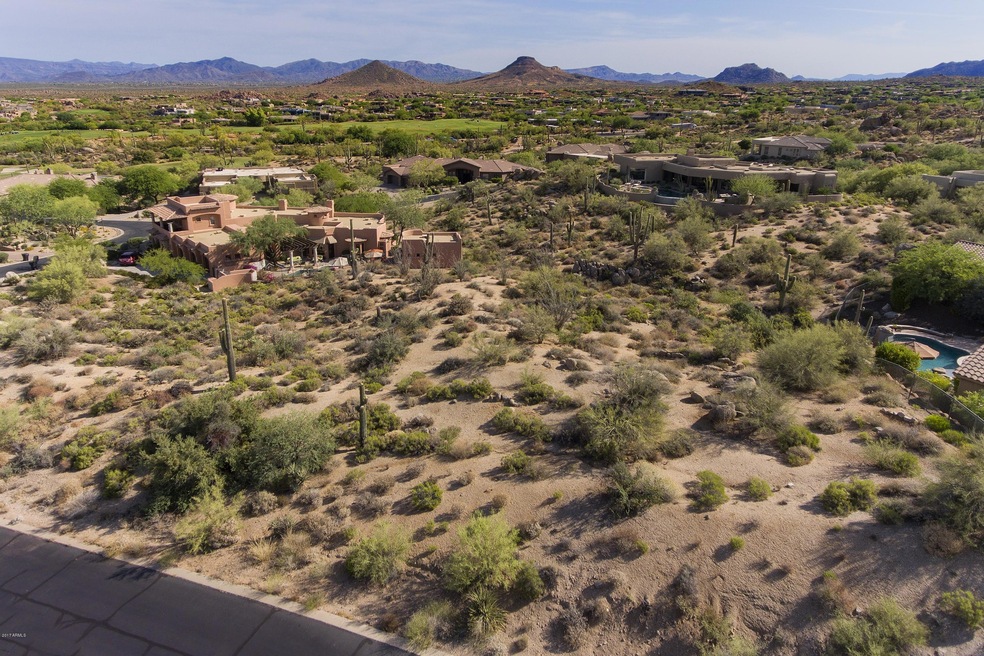 001_Aerial Lot View