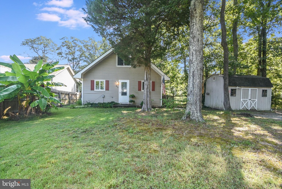 852 Forest Grove Rd, Colonial Beach, VA 22443 - photo 1