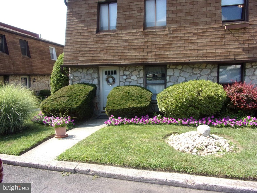 106 Susan Dr unit 9, Elkins Park, PA 19027 - photo 1
