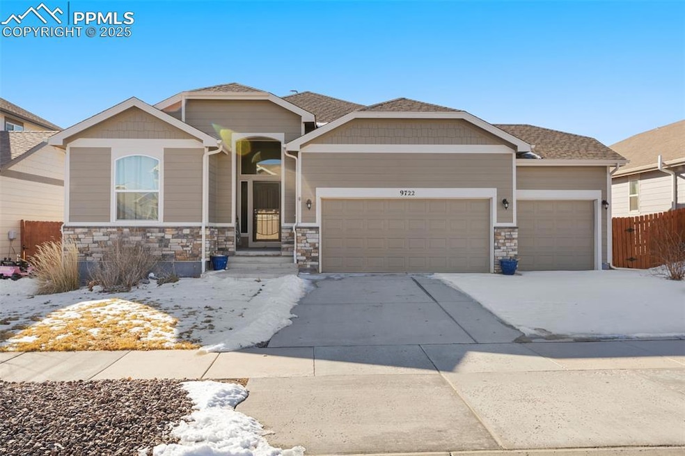 9722 Fairway Glen Dr, Peyton, CO 80831 - photo 1