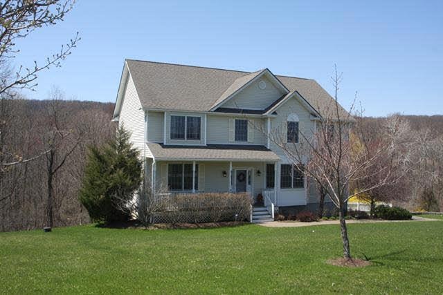 17 Meadow Ln unit 1, Pawling, NY 12564 - photo 1