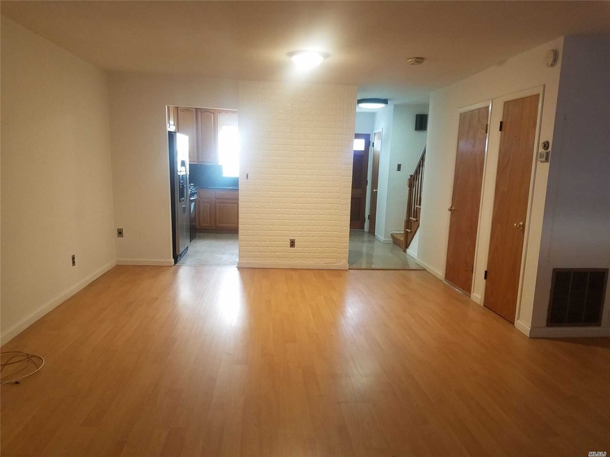 47-04 210th St, Bayside, NY 11361 - photo 1