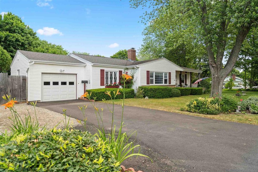 246 High St, Hampton, NH 03842 - photo 1