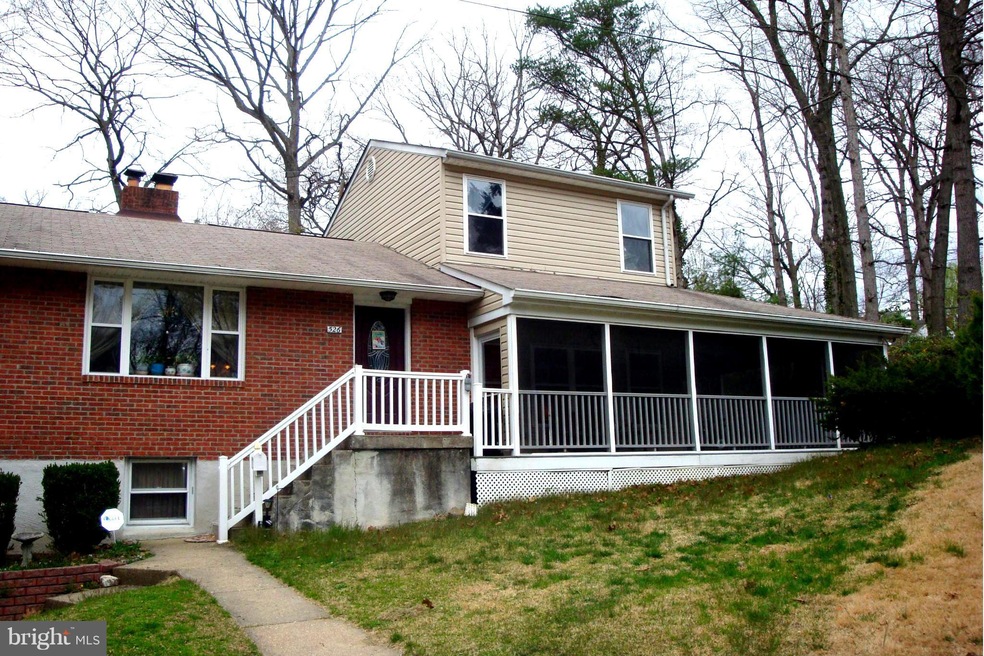 526 Edric Dr, Linthicum Heights, MD 21090 - photo 1