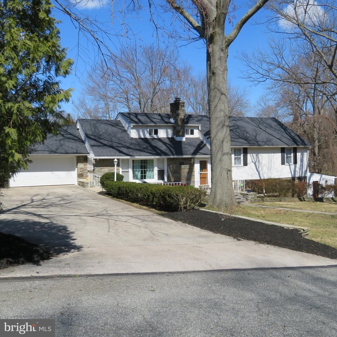 2609 Arbor Rd, Broomall, PA 19008 - photo 1
