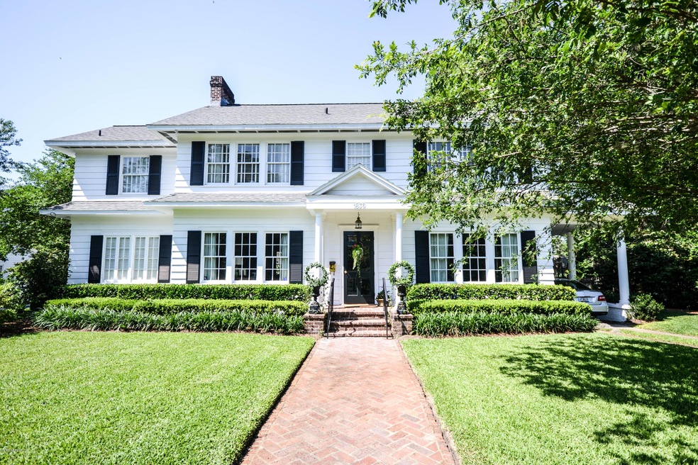 1836 Montgomery Place, Jacksonville, FL 32205 - photo 1
