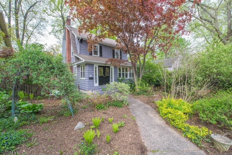 31 Nassau Rd, Montclair, NJ 07043 - photo 1