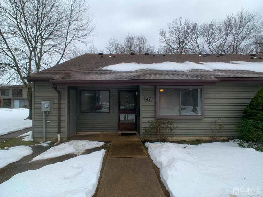 47 Western Reach, Red Bank, NJ 07701 - photo 1