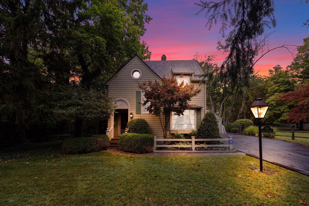 1113 Shady Lane Rd, Columbus, OH 43227 - photo 1