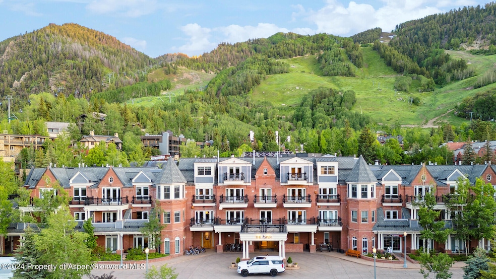 415 E Dean St Unit 15 Week 5, Aspen, CO 81611 - photo 1