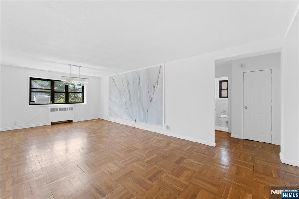 For Rent $2,600/month • Co-Listing Agent