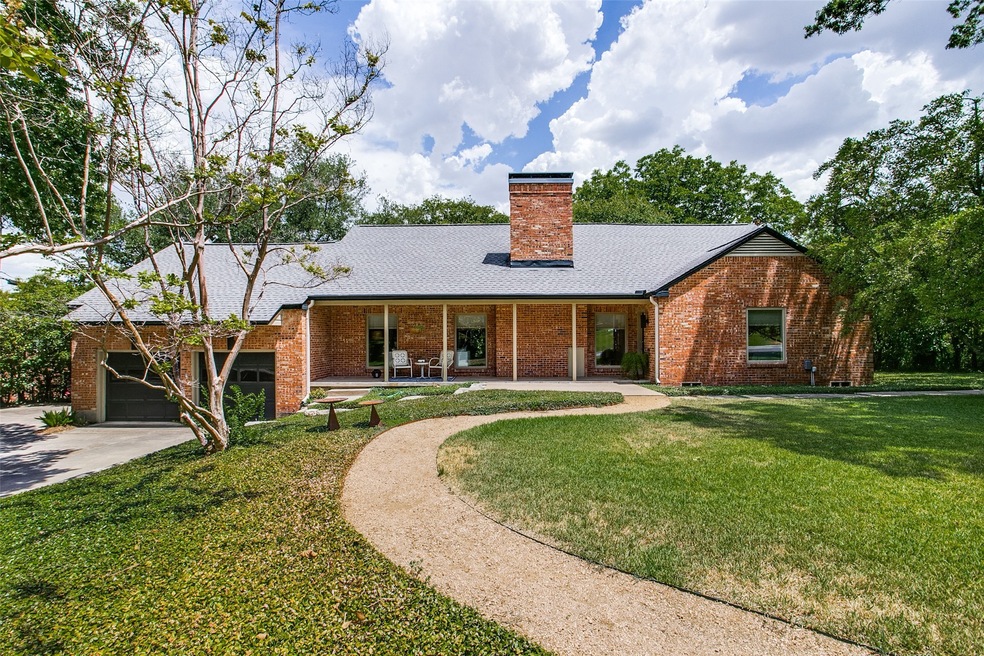 2432 Hideaway Dr, Dallas, TX 75214 - photo 1