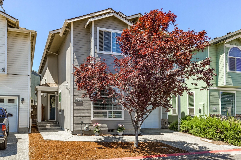 627 Shadow Way