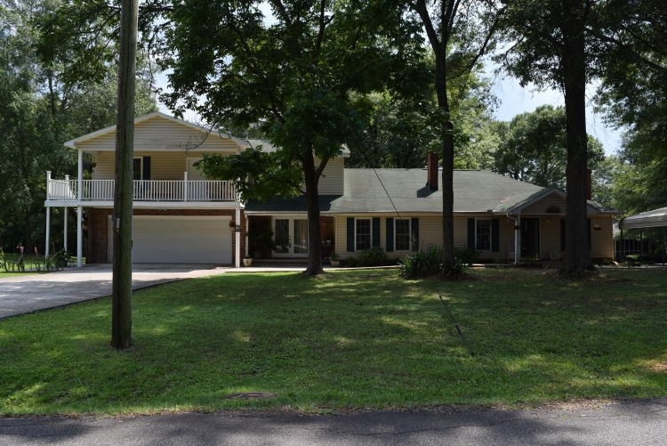 821 Belmina St, Pendleton, SC 29670 - photo 1