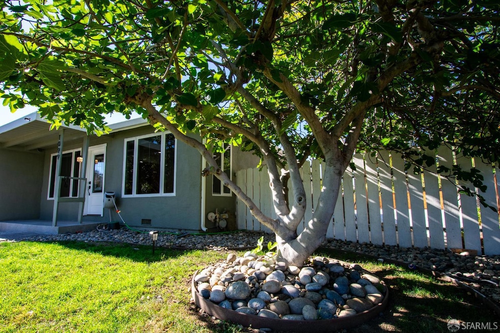 1099 Bradford Dr, Sunnyvale, CA 94089 - photo 1