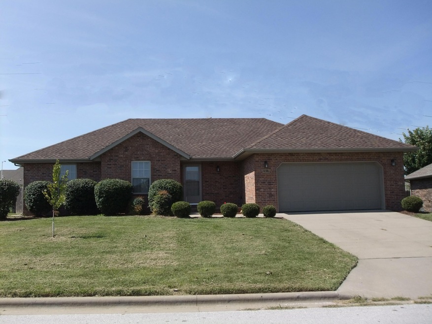 1917 Holly Springs Ave, Nixa, MO 65714 - photo 1