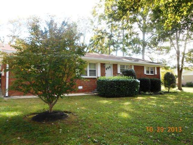 115 N Linda Dr, Shelbyville, TN 37160 - photo 1