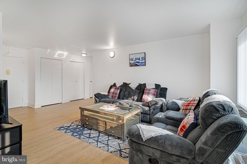 1111 University Blvd W, Silver Spring, MD 20902 - photo 1